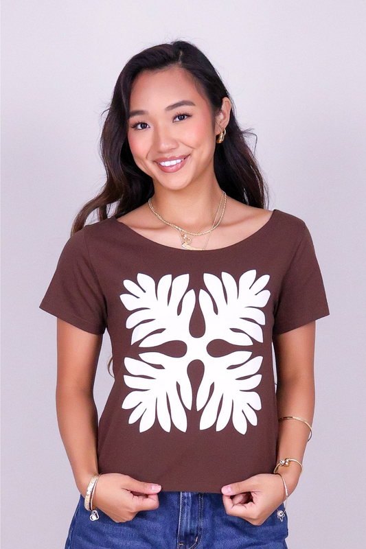 LAUAE QUILT OFF SHOULDER TEE