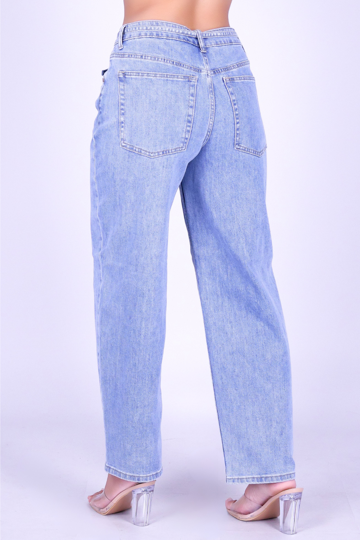 STATEMENT FIT JEANS