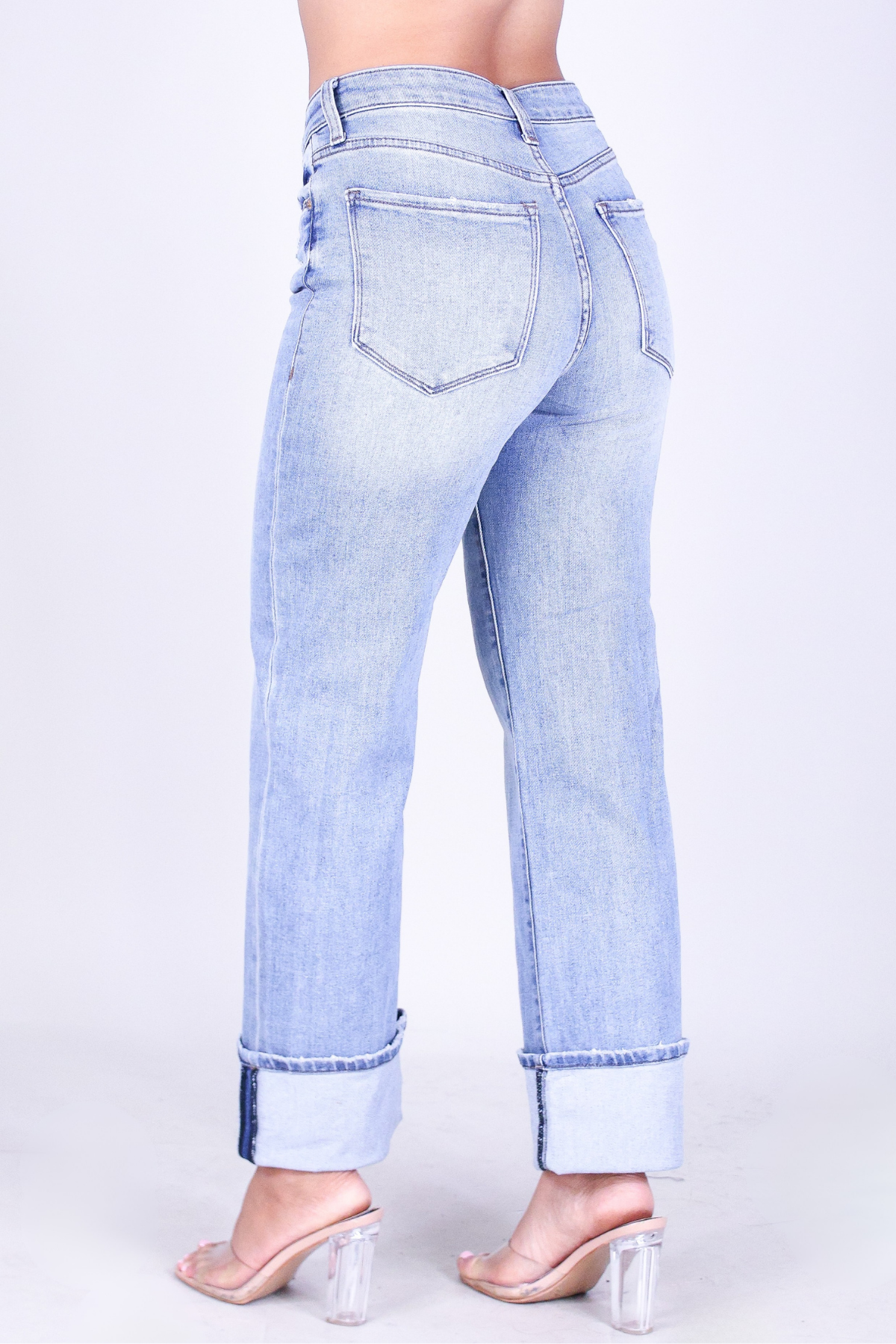 RAYA HIGH RISE BOYFRIEND JEANS