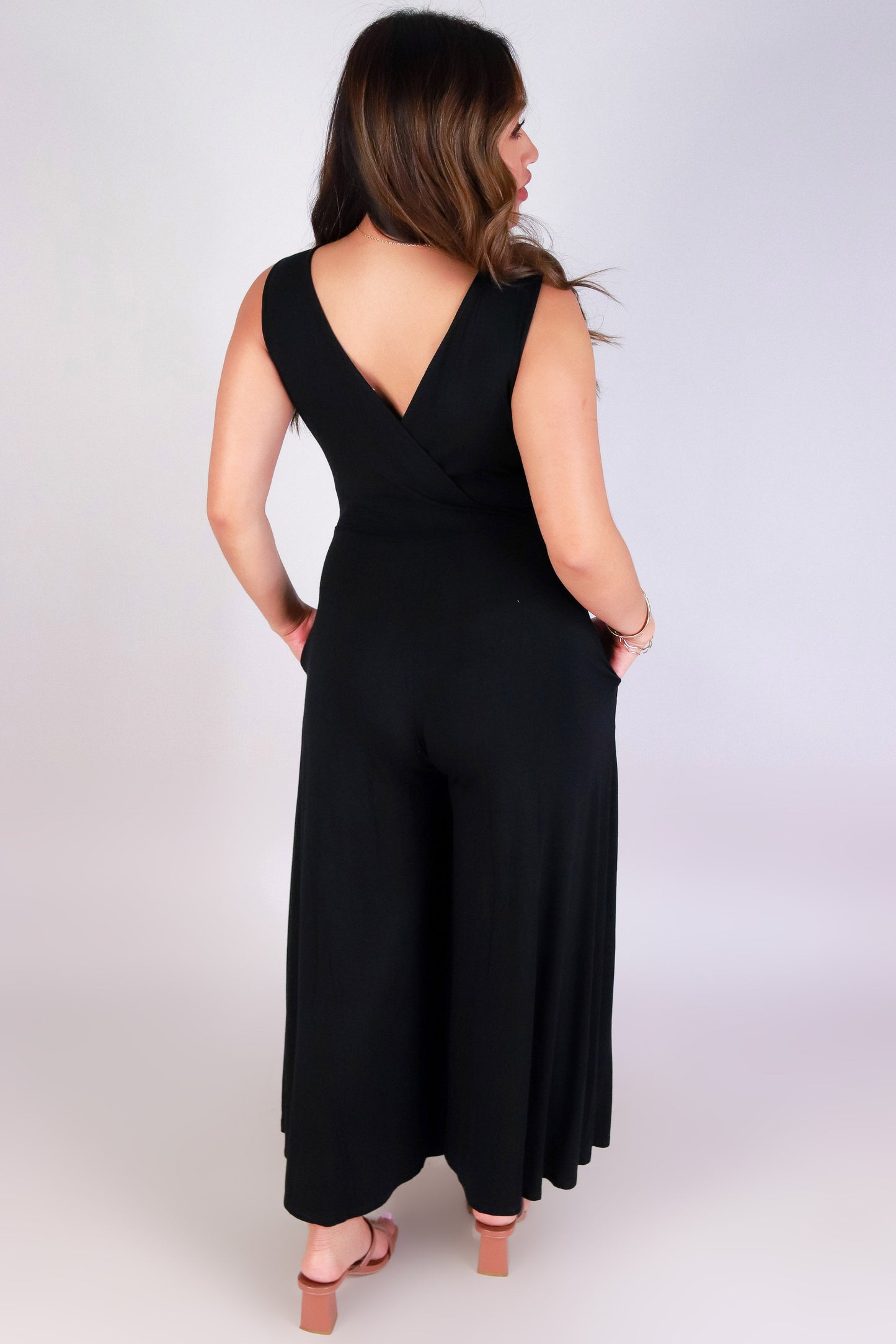 Jeans Warehouse Hawaii - SOLID JUMPERS - IN YOUR ELEMENT JUMPSUIT | By OLIVE & CO