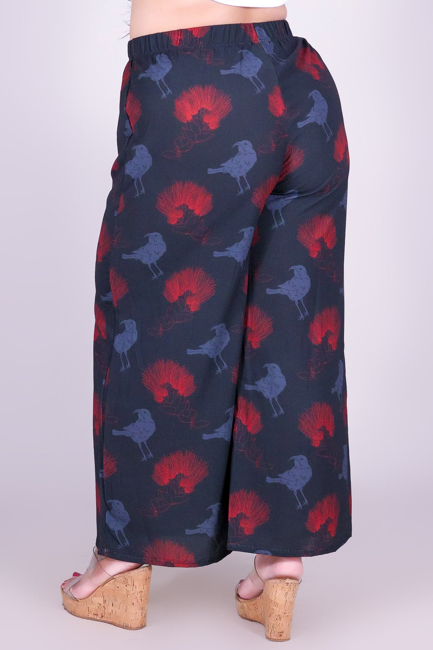 IIWI BIRD CAPRI'S