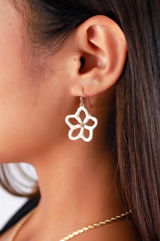 Jeans Warehouse Hawaii - DANGLE - EVERYDAY BLOOM EARRINGS | By PRINCE CO