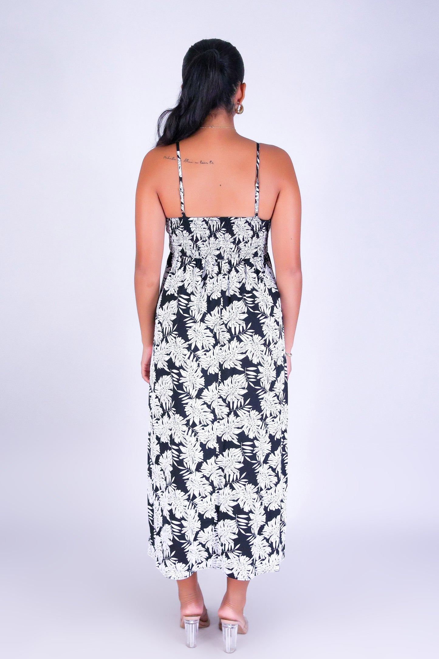 PRETTY WANDER MAXI DRESS
