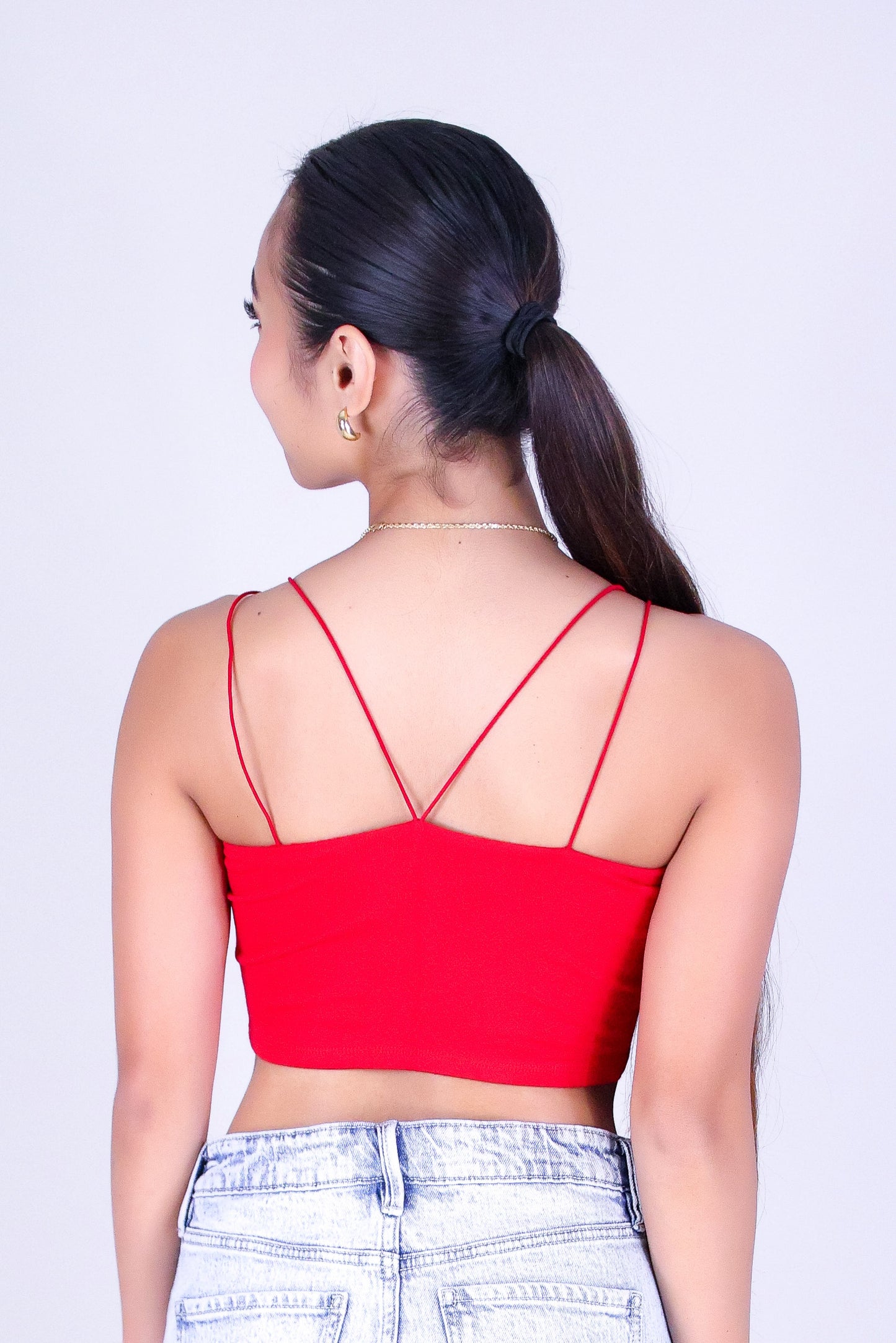 STICK TO THE BASICS CROP TOP