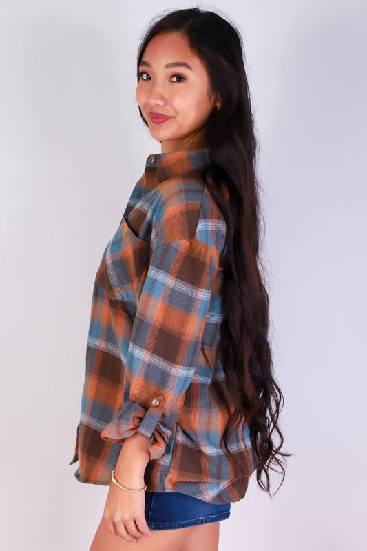 Jeans Warehouse Hawaii - L/S PRINT WOVEN CASUAL TOPS - CABIN MOOD PLAID TOP | By PASSPORT/MS BUBBLES