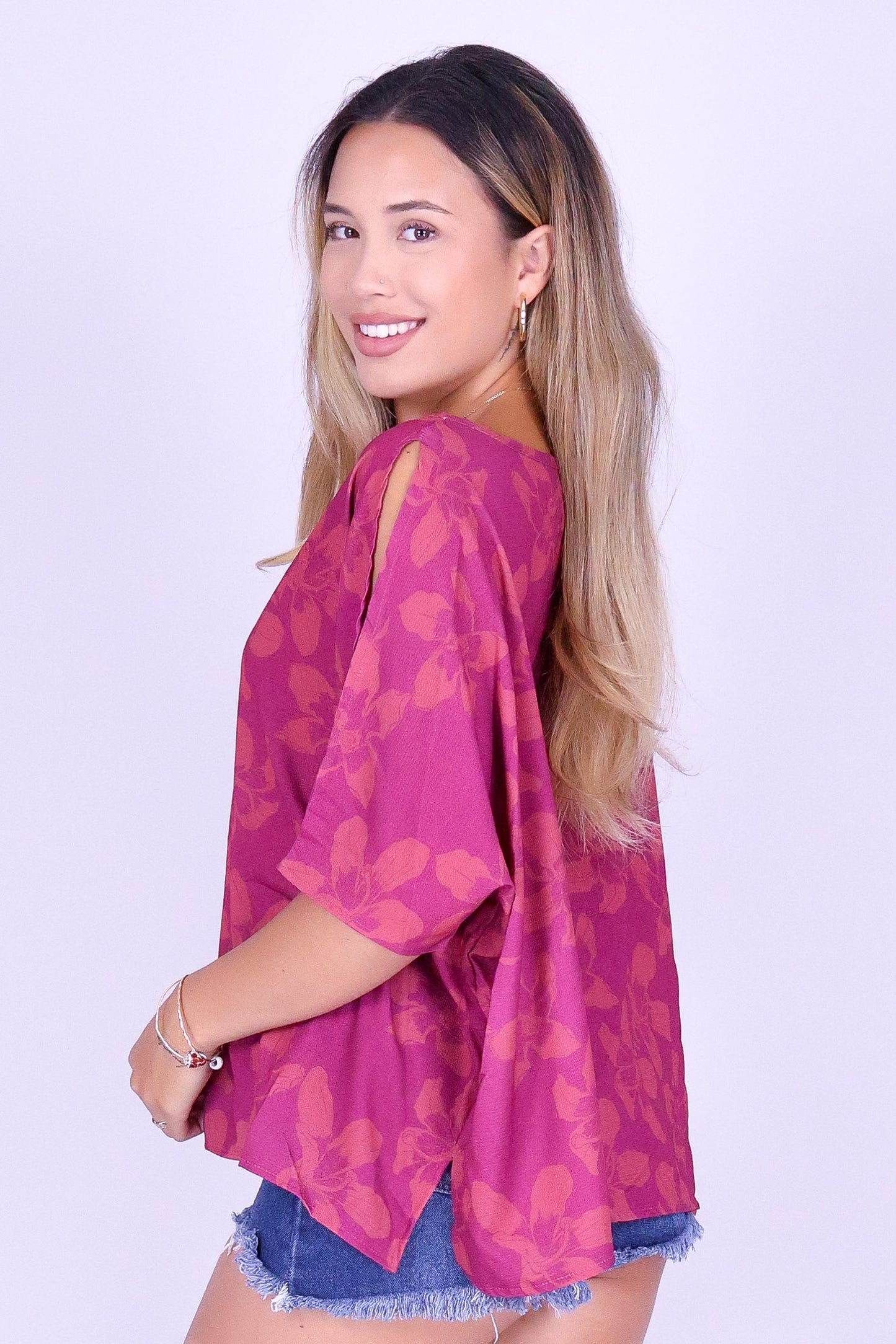 SILK FLOSS TREE FLOWER COLD SHOULDER TOP
