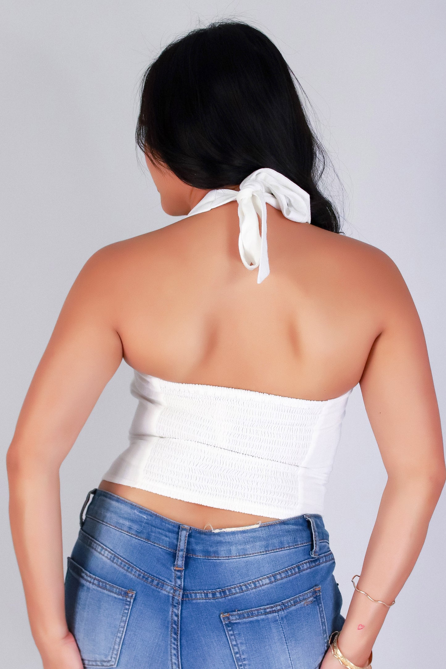 Jeans Warehouse Hawaii - S/L SOLID WOVEN TOPS - TIED IN STYLE HALTER TOP | By OLIVE & CO
