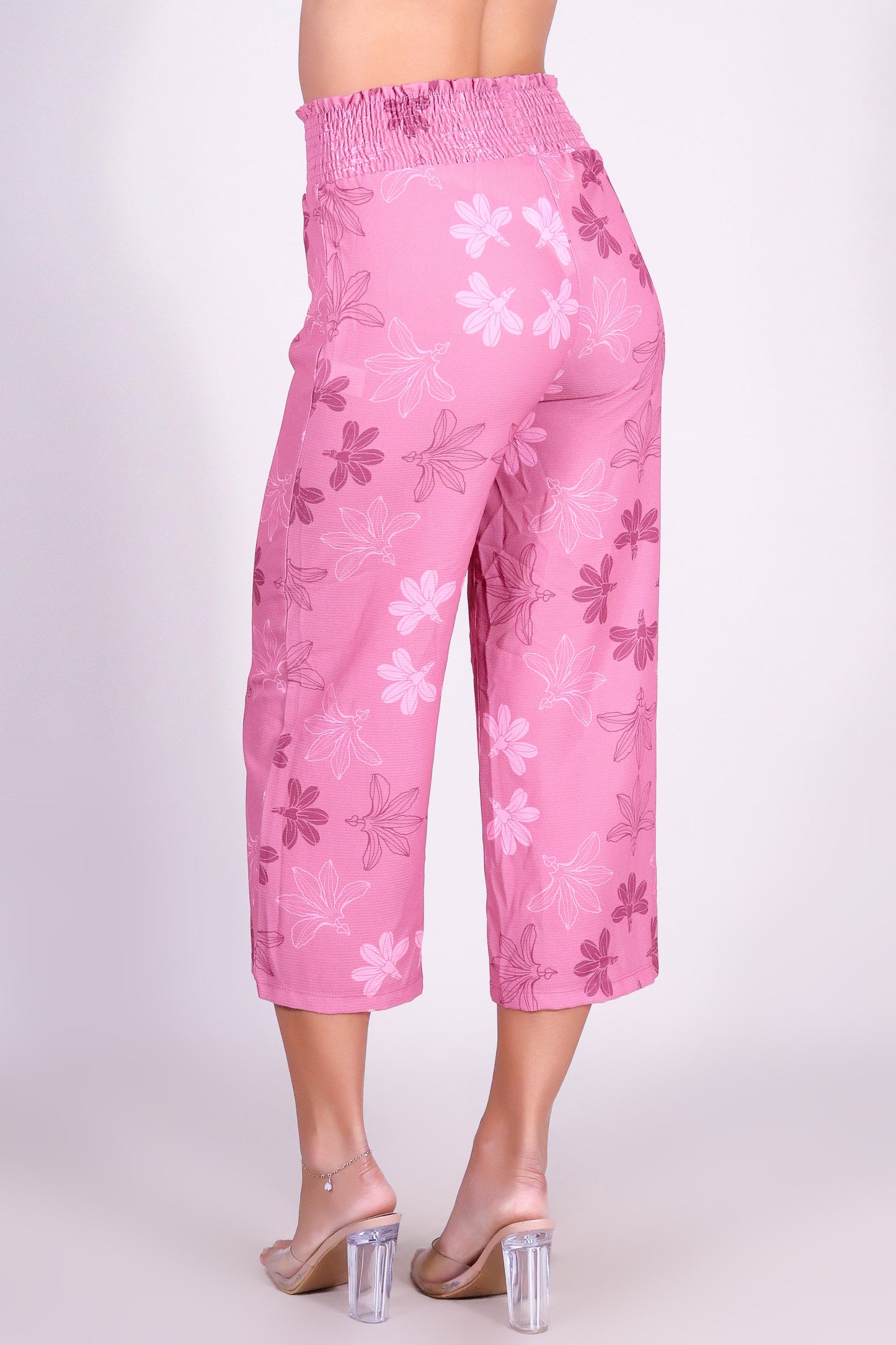 NAUPAKA SMOCKED WAIST CAPRI'S