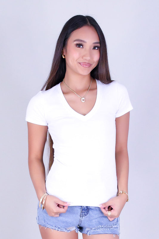 EASY TO LOVE BASIC TEE