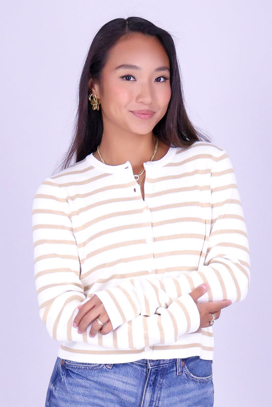 GRACEFUL LINES CARDIGAN