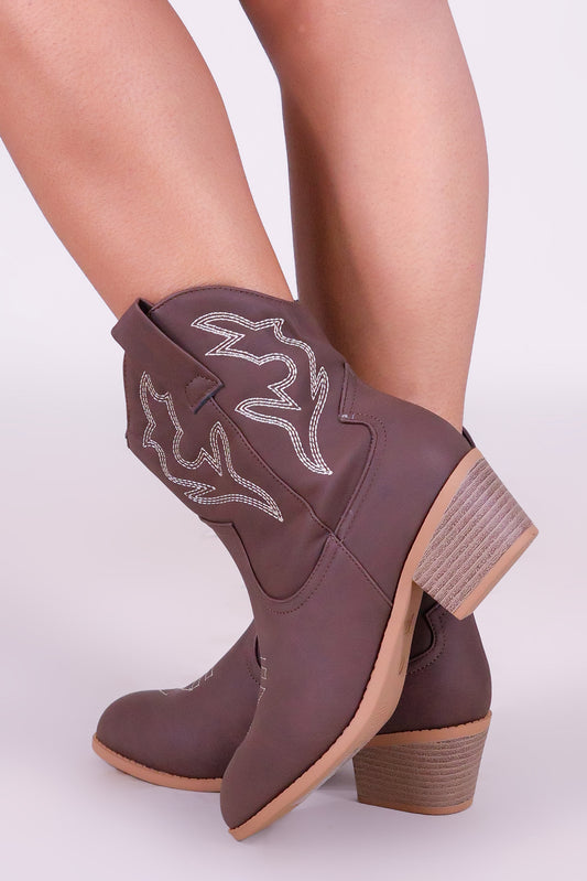 RODEO READY COWBOY BOOTS