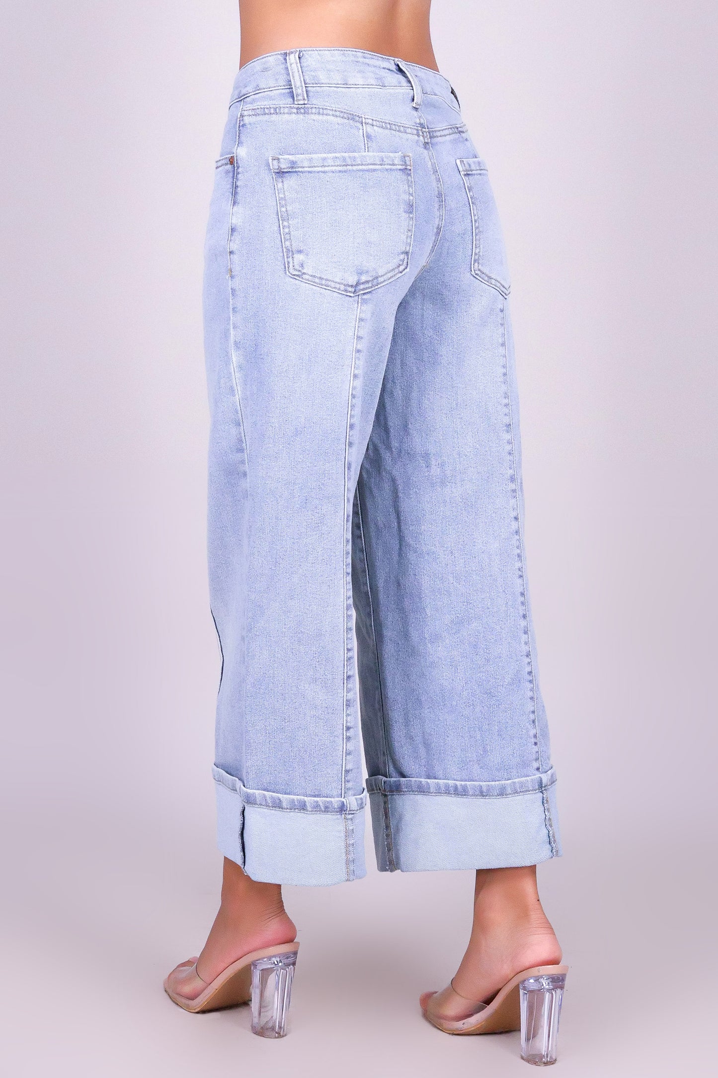TRUE DENIM JEANS