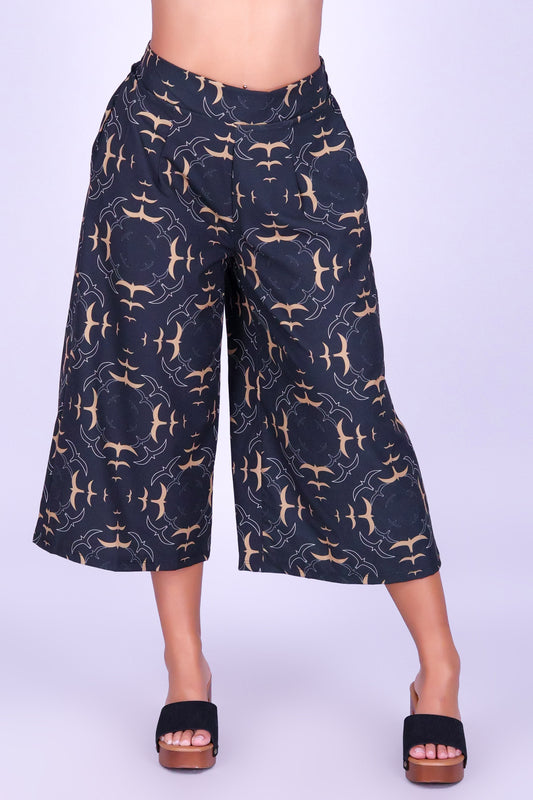 IWA CIRCLE PLEATED CAPRI'S
