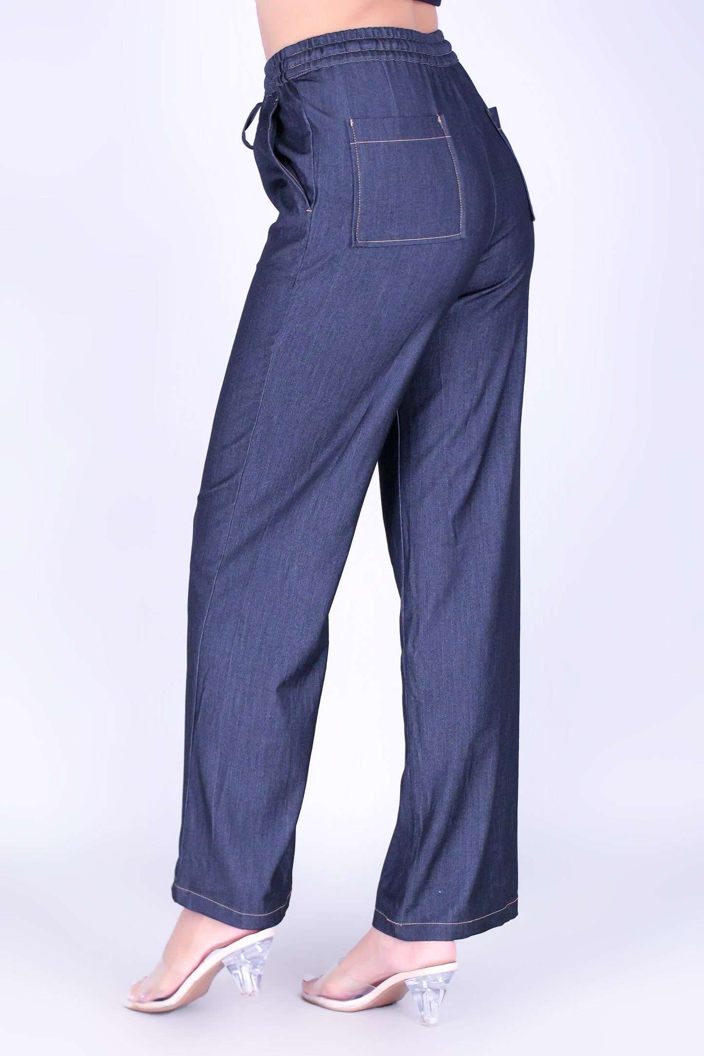 BLUE STANDARD JEANS