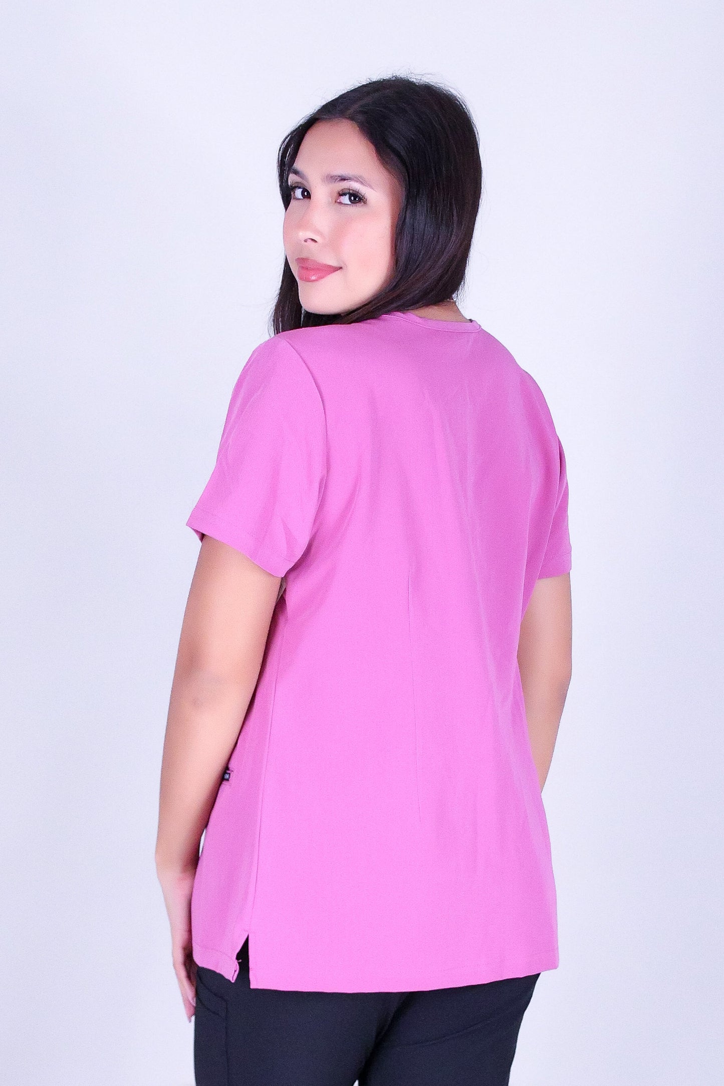 PUAKENIKENI CROWN FLOWER SCRUB TOP