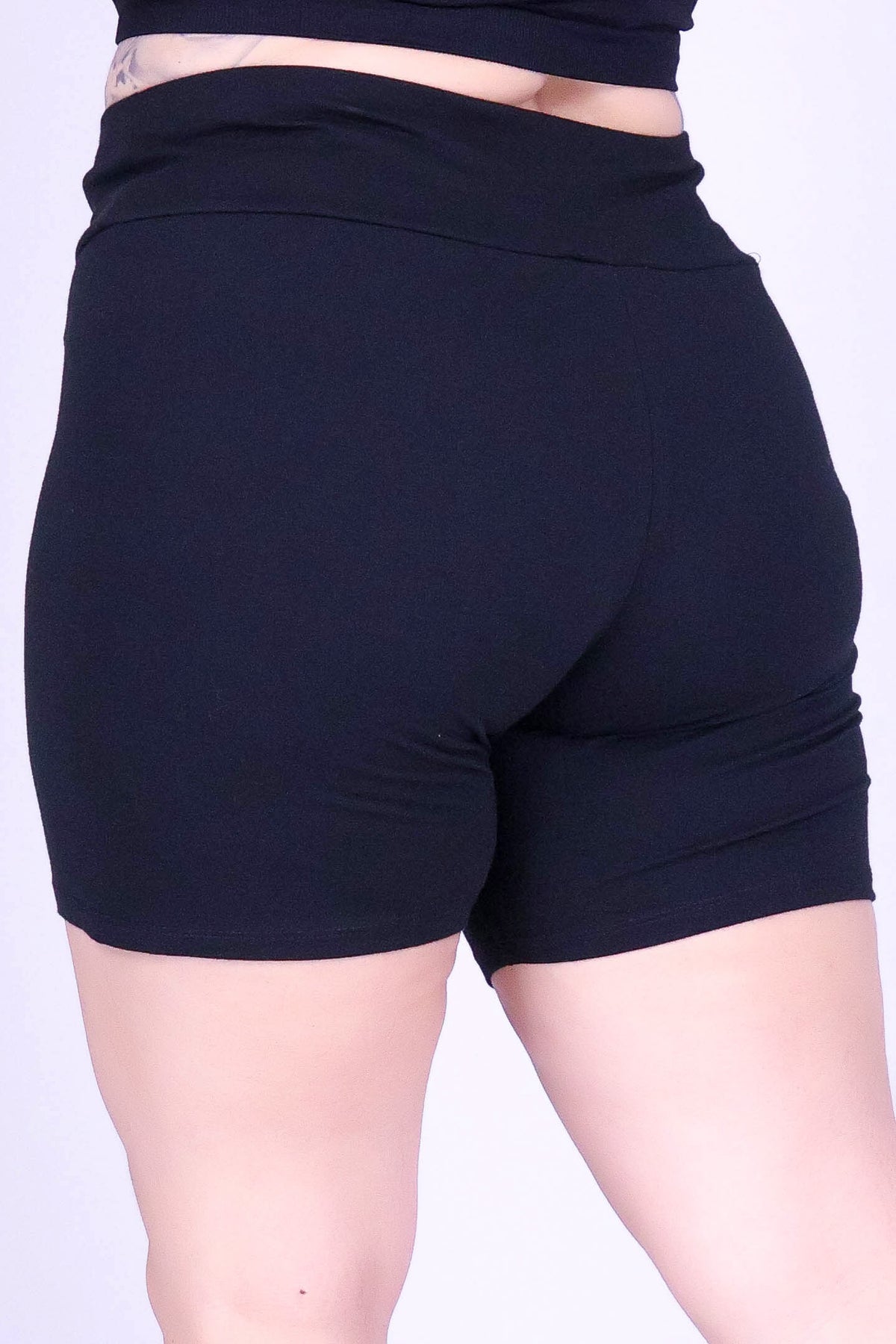 ON MY WAY BIKER SHORTS