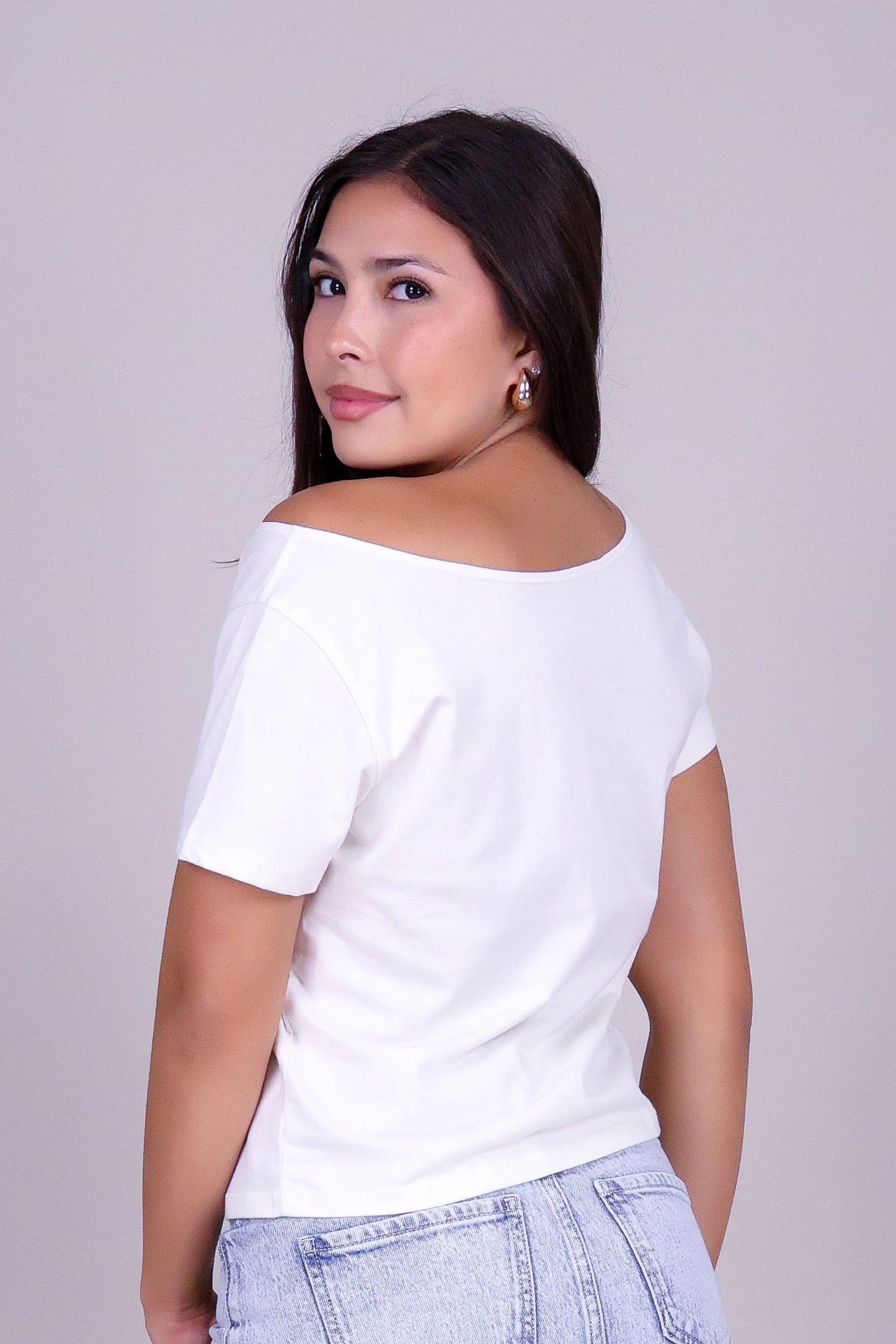 ALOHA FLOWER OFF SHOULDER TEE