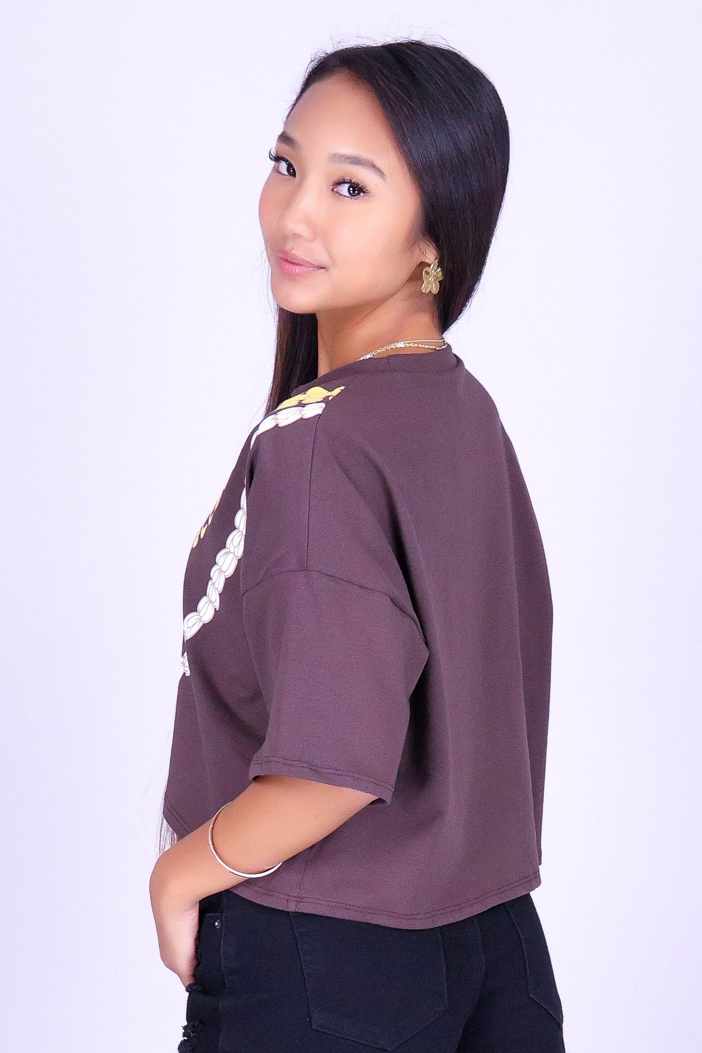 PIKAKE PUAKENIKENI CROP TEE