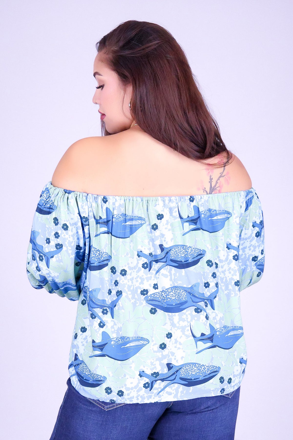 BLOOMS BY THE SEA OFF SHOULDER TOP