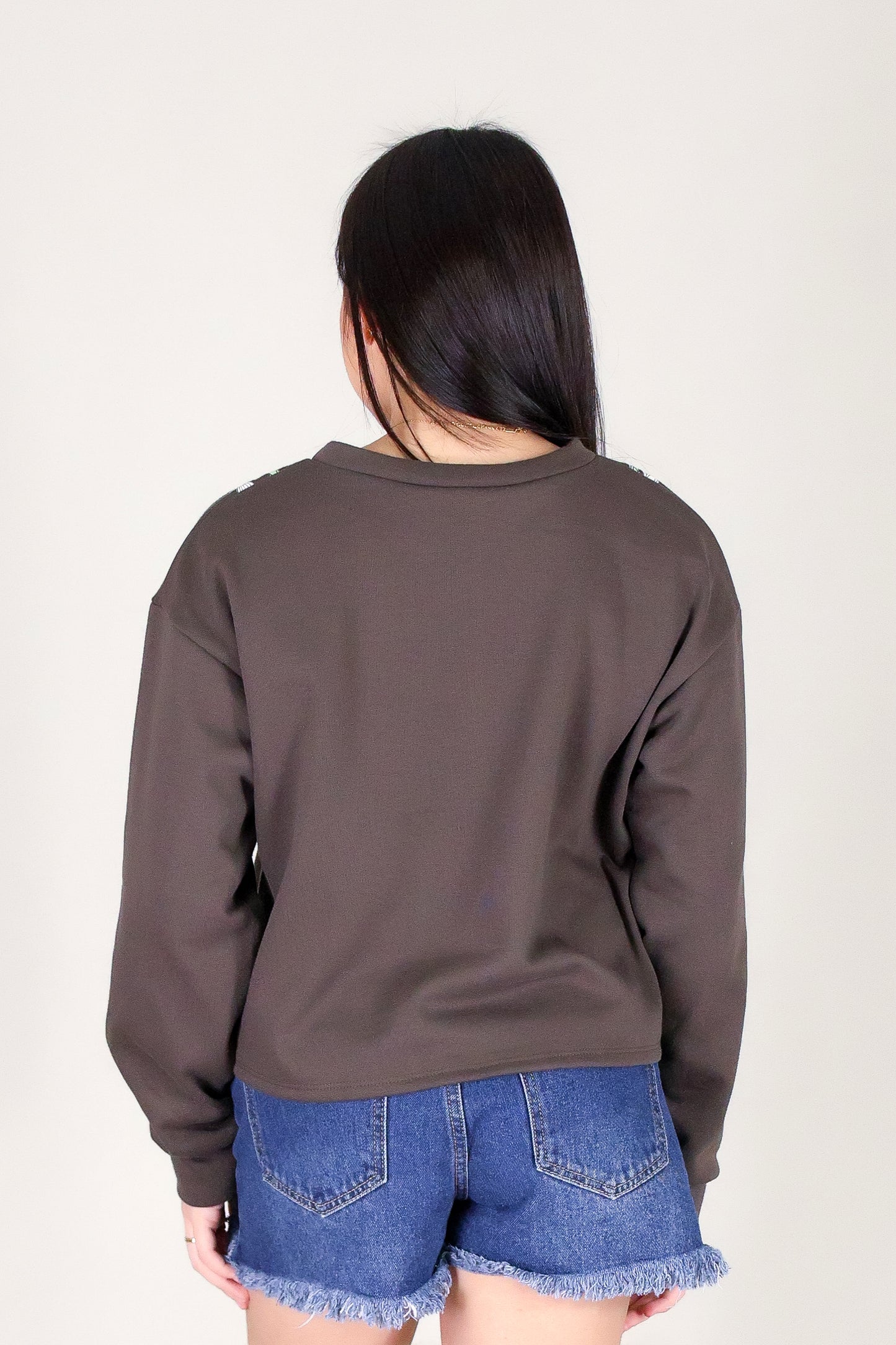 TI LEAF PIKAKE TWIST SWEATER