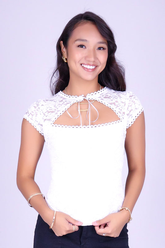 TRACES OF YOU LACE TOP