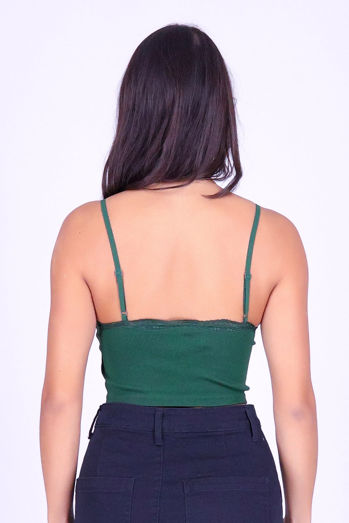 ALL IN PLACE CROP CAMI