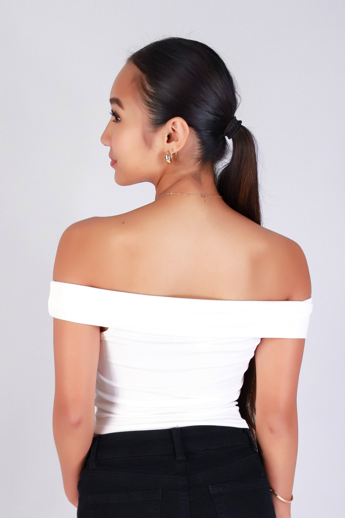 KISS THE NIGHT OFF SHOULDER TOP