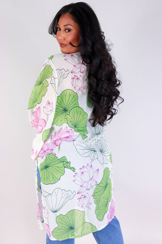 Jeans Warehouse Hawaii - PLUS S/S PRINT WOVEN TOPS - WATER LILY CHIFFON CARDIGAN | By LUZ