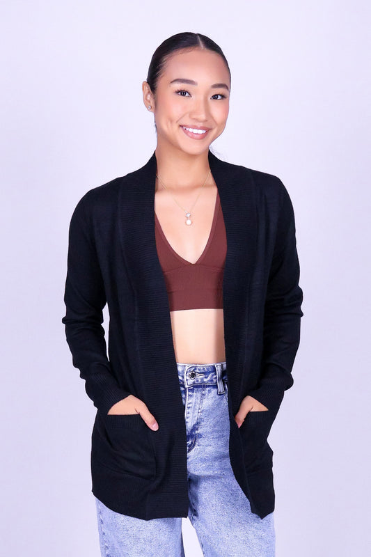 YOUR EVERYDAY LAYER CARDIGAN