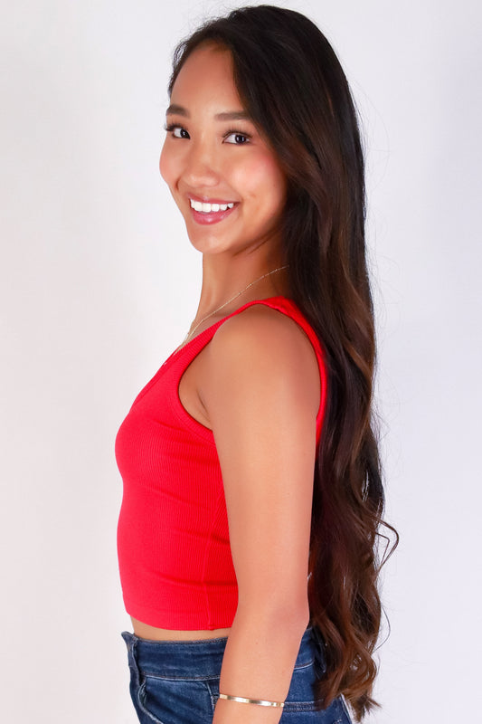 Jeans Warehouse Hawaii - SL CASUAL SOLID - SCOOP ME UP CROP TANK | By ANWND