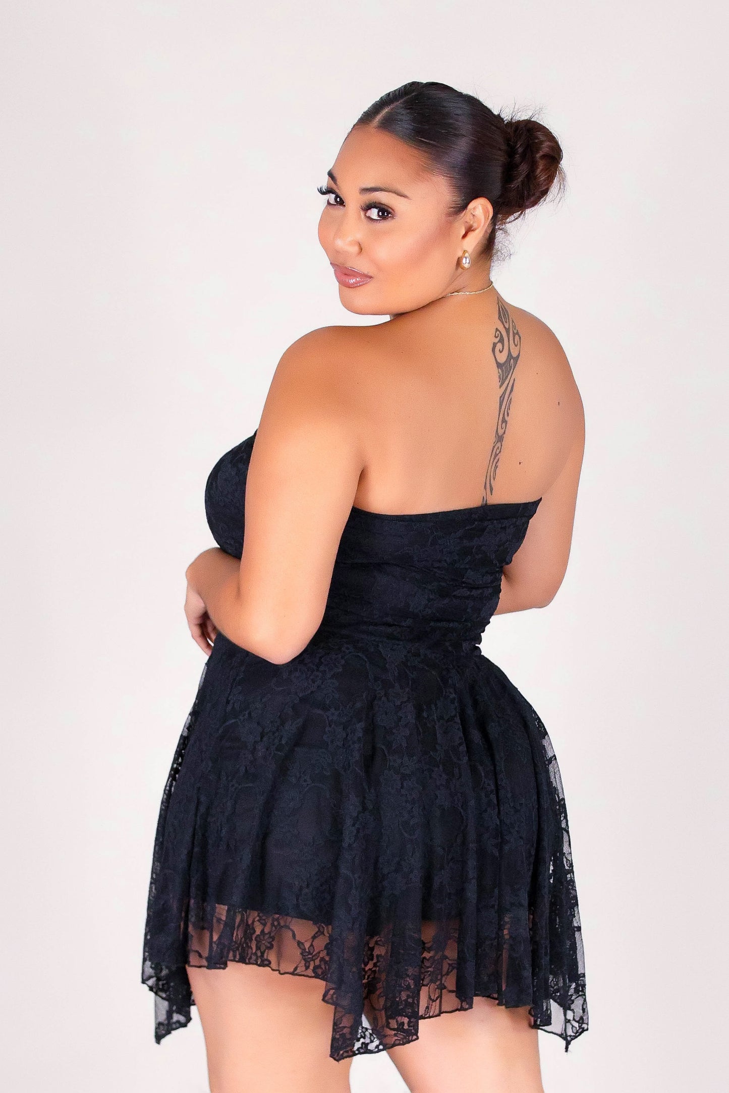 SIMPLY LACE TUBE DRESS