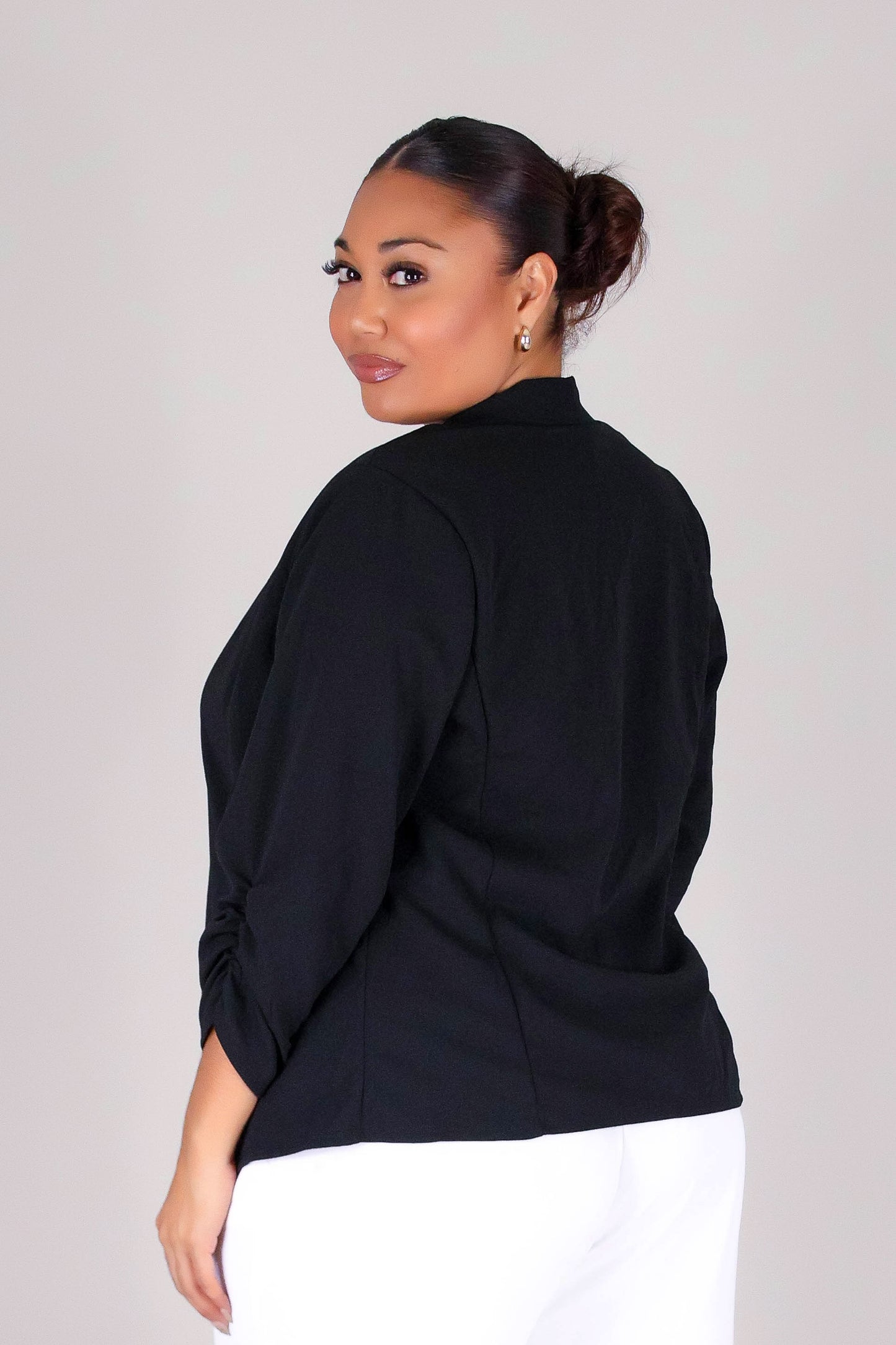 IN BUSINESS BLAZER