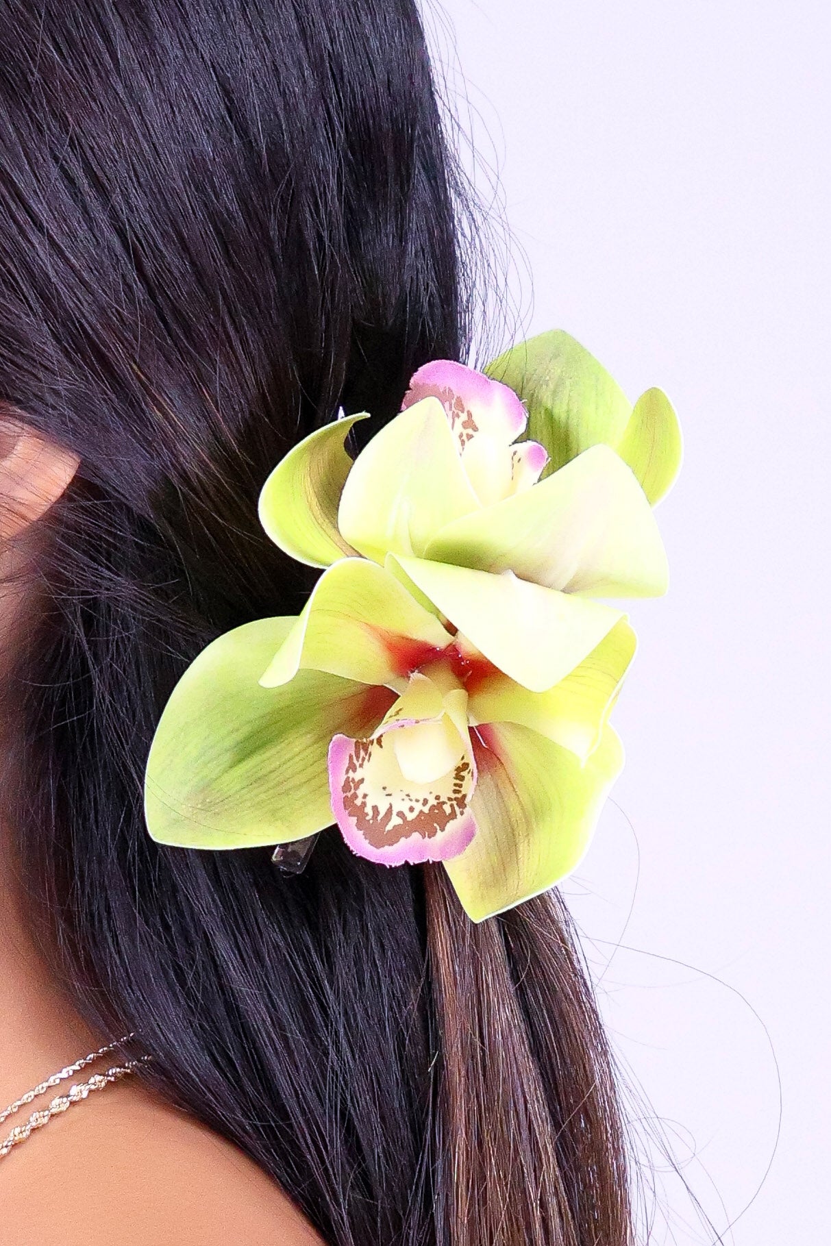 ORCHID CLAW CLIP