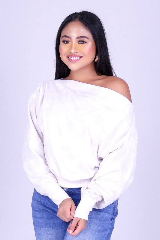 DEEP WOODS OFF SHOULDER SWEATER