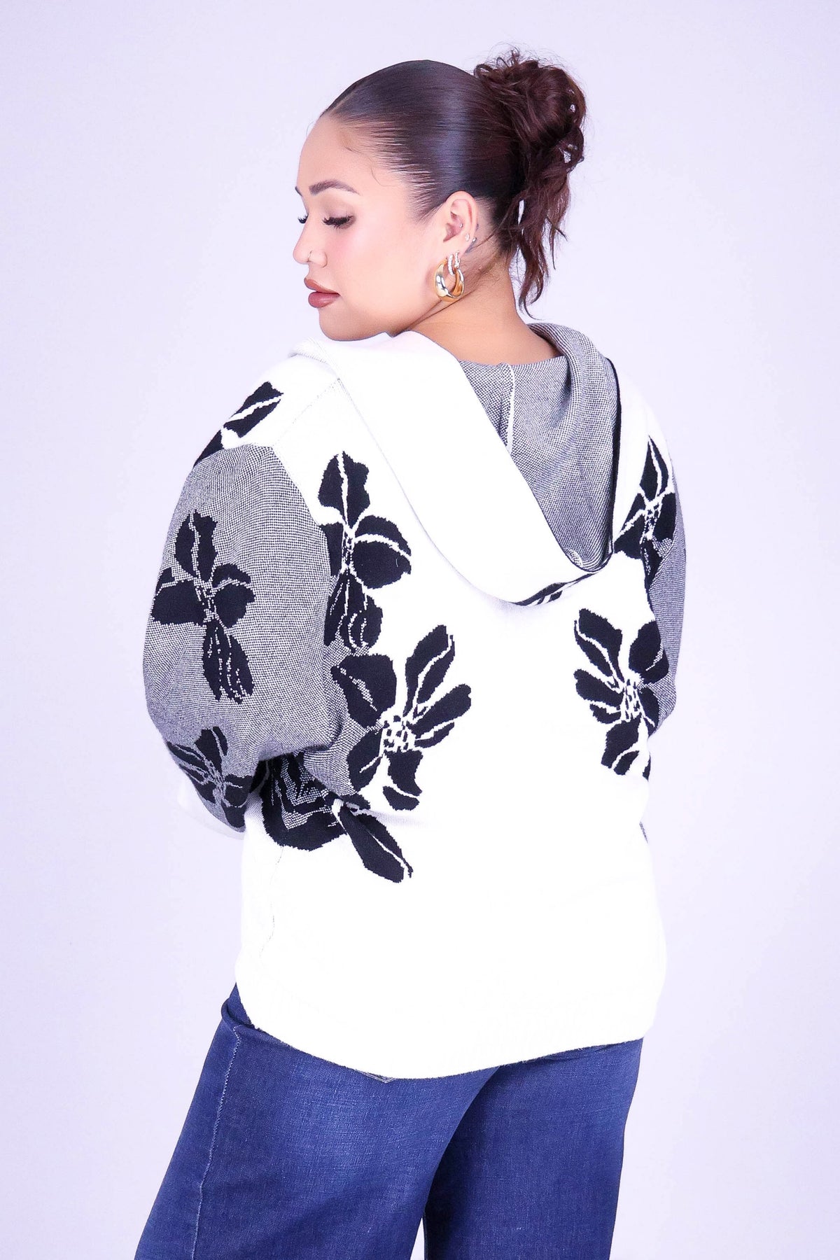 THE WAY IT FEELS SWEATER HOODIE
