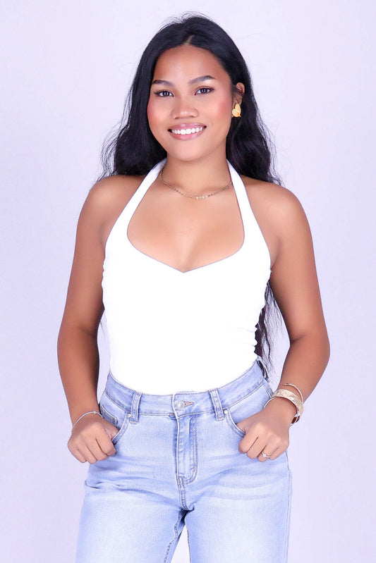 FIRST GLANCE HALTER TOP