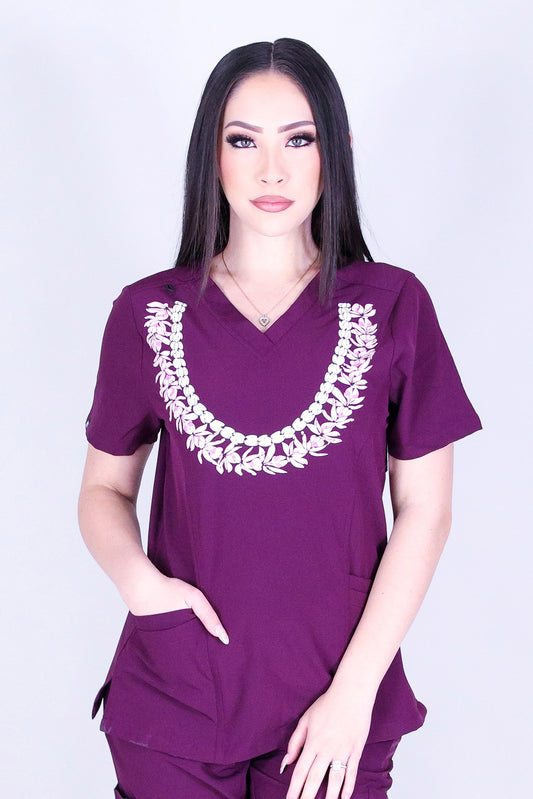 ALOHA BLOOM DOUBLE STRAND LEI SCRUB TOP