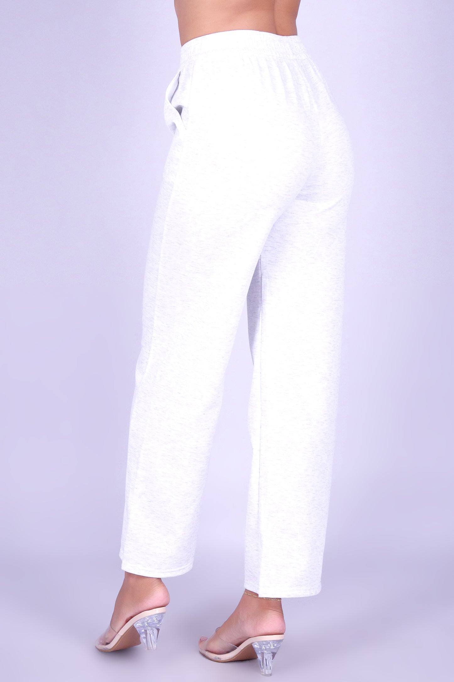 COMFORT STRAIGHT PANTS