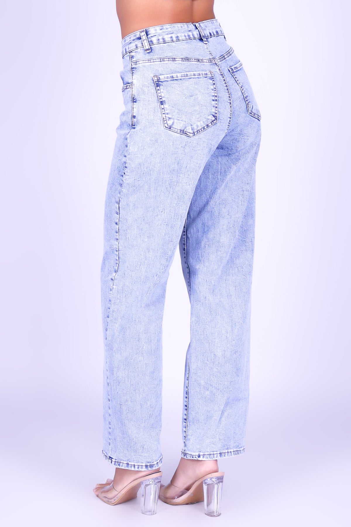 EVERYDAY RELAXED JEANS