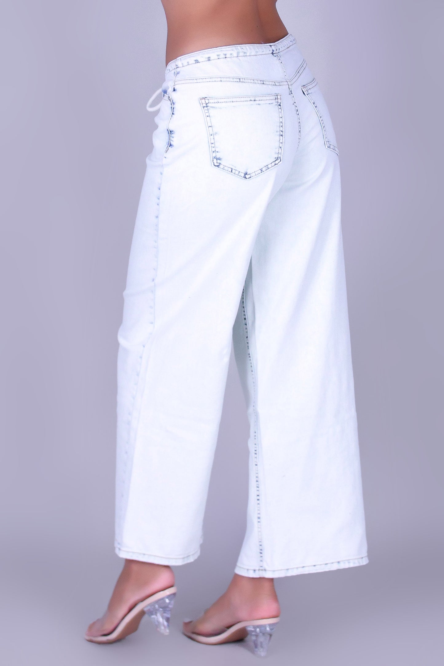 GO-TO WIDE LEG JEANS