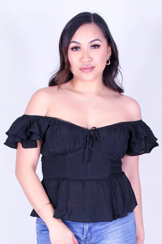 PRETTY IN RUFFLES TOP