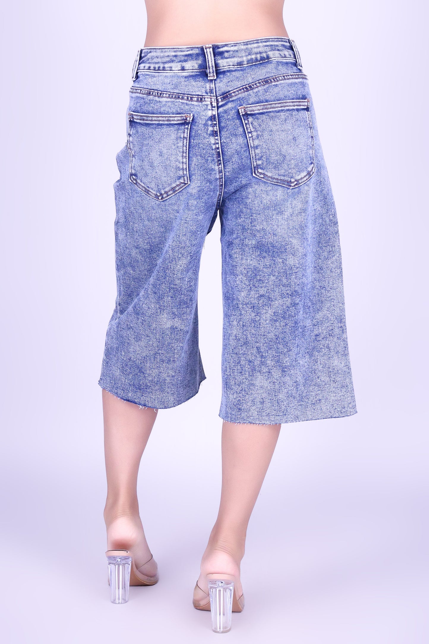 NO PLANS DISTRESSED JORTS