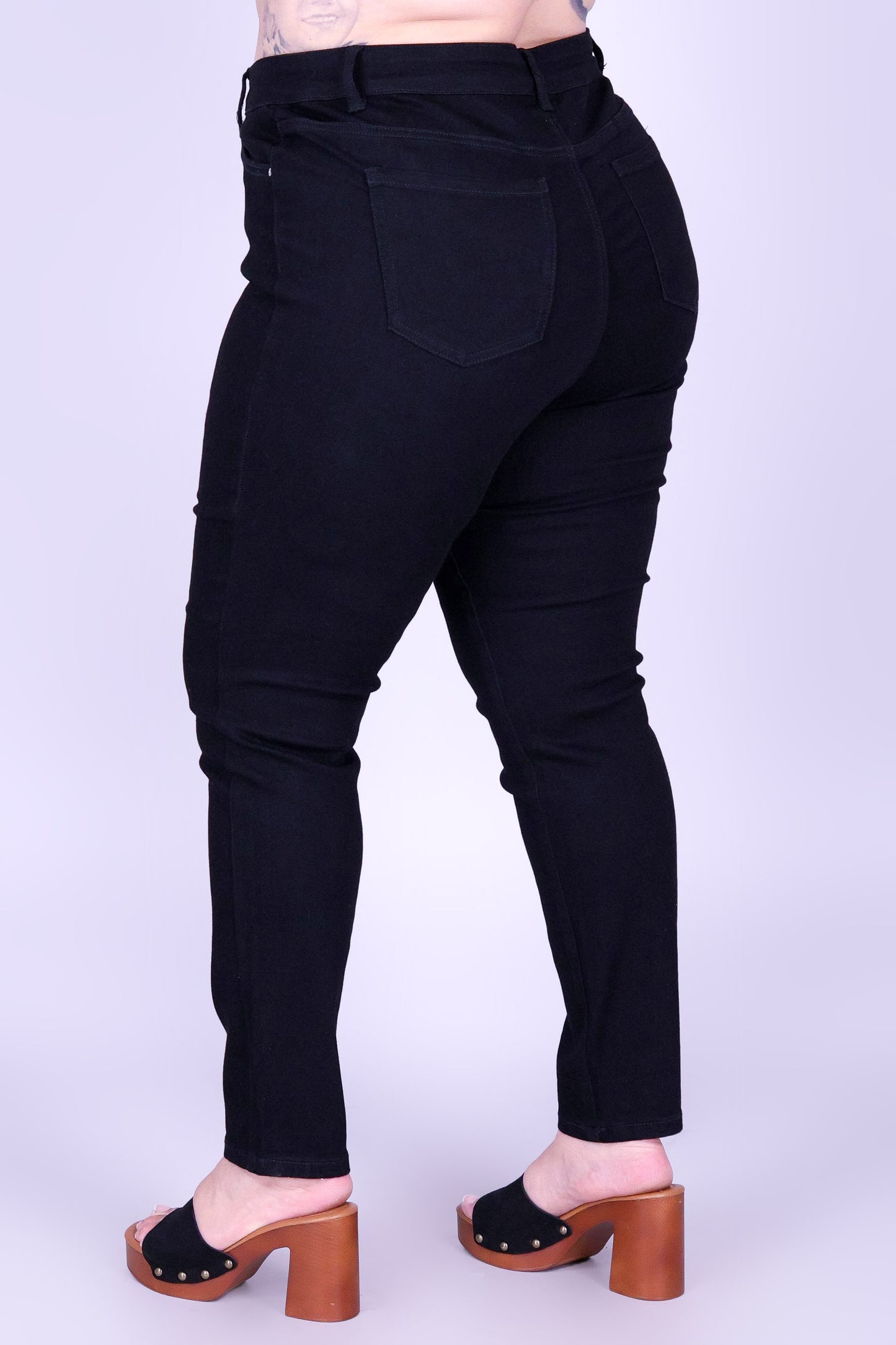 EVERYDAY FIT SKINNY JEANS