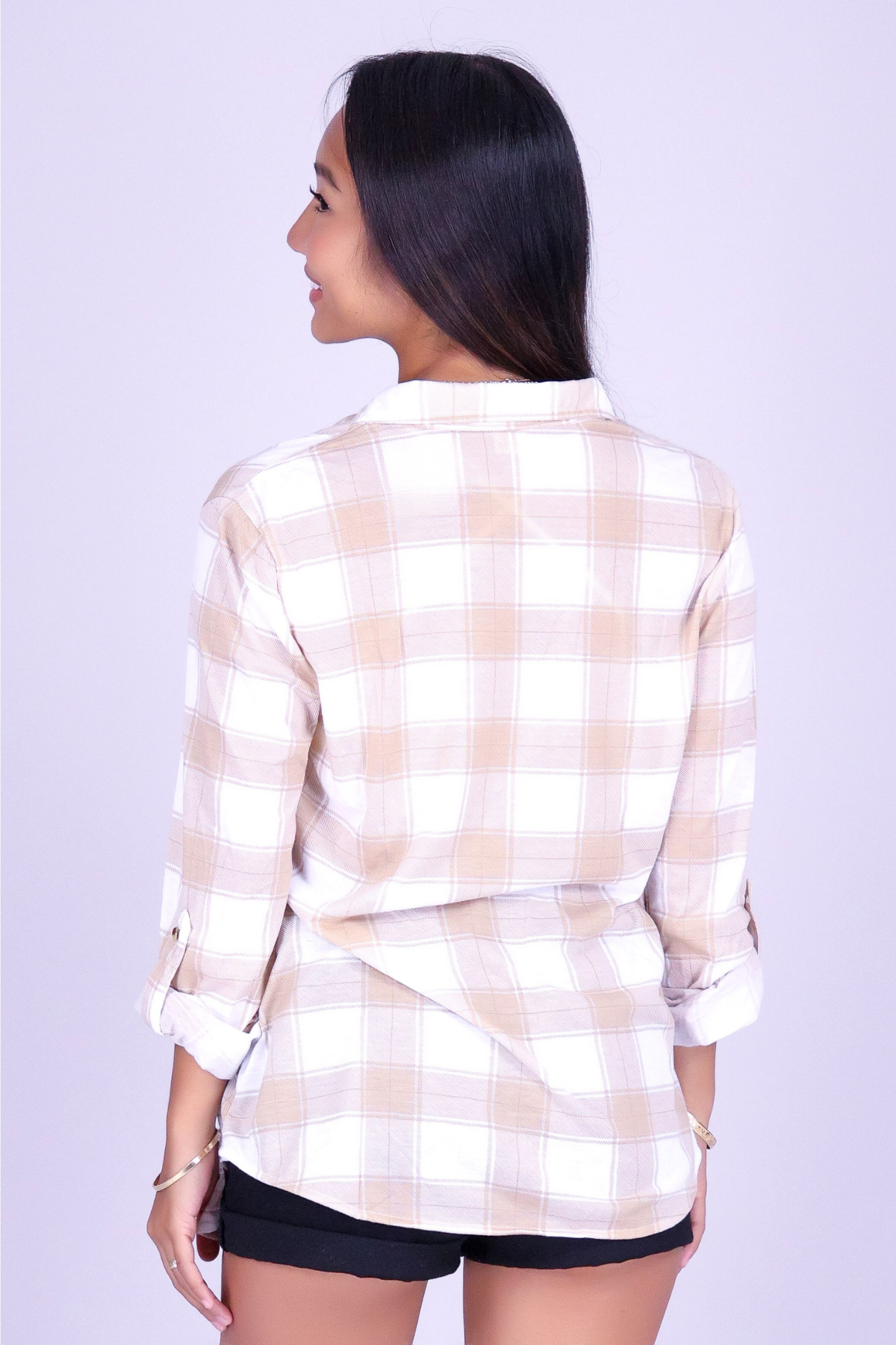 WEEKEND RETREAT PLAID TOP