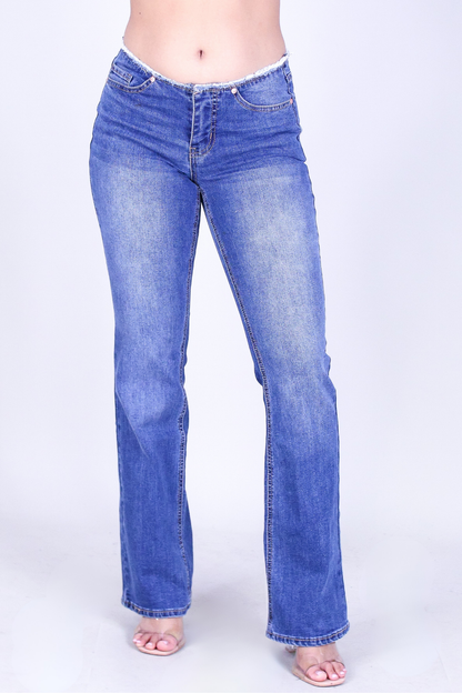 PRETTY FLOW LOW RISE BOOT CUT JEANS