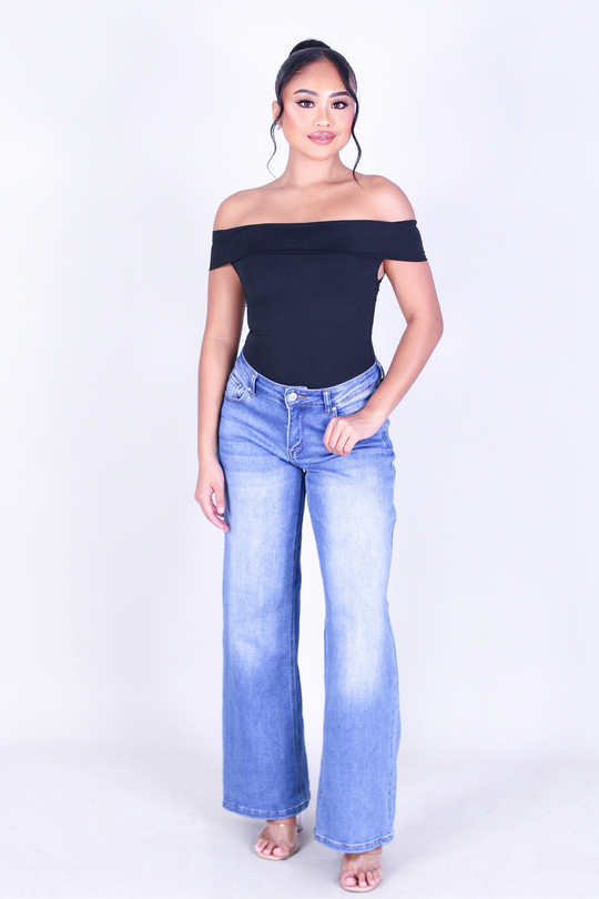 CITY CHIC OFF SHOULDER TOP
