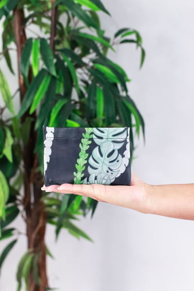 Jeans Warehouse Hawaii - TOTES - MONSTERA PIKAKE FOLDABLE BAG | By GREENWELL PROMOTIONS LTD