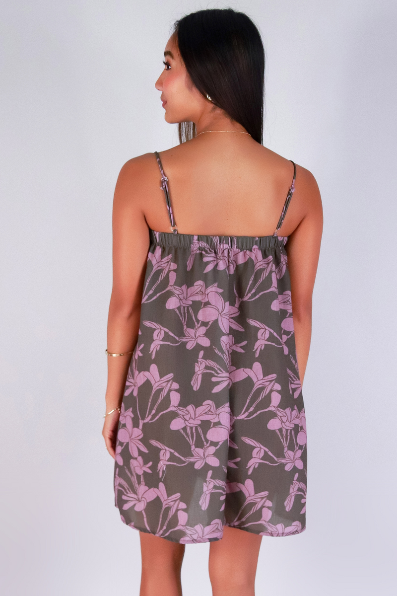 Jeans Warehouse Hawaii - S/L SHORT PRINT DRESSES - PLUMERIA TREE DRESS | By LUZ