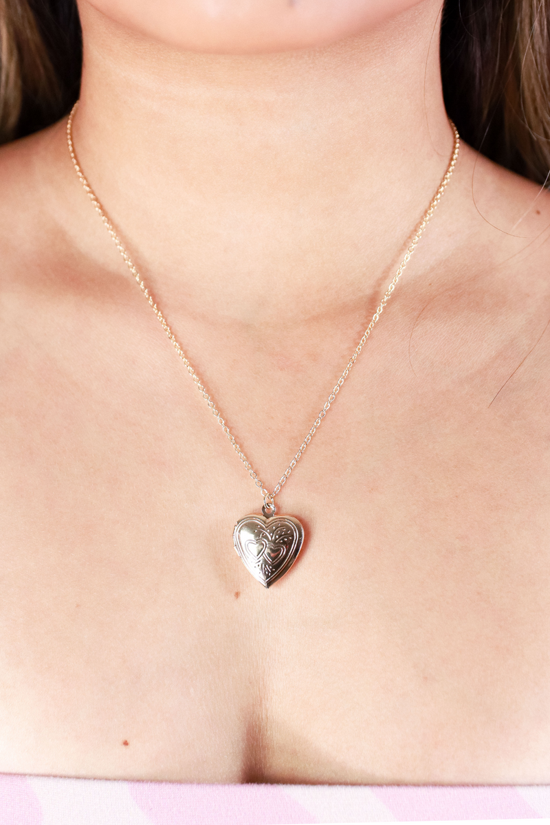 Jeans Warehouse Hawaii - NECKLACE SHORT PENDANT - HEART LOCKET NECKLACE | By RM MANUFACTURING