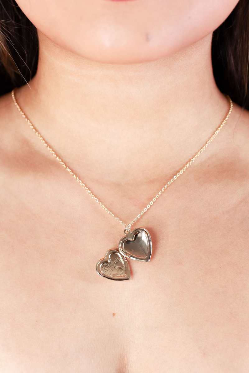 Jeans Warehouse Hawaii - NECKLACE SHORT PENDANT - HEART LOCKET NECKLACE | By RM MANUFACTURING